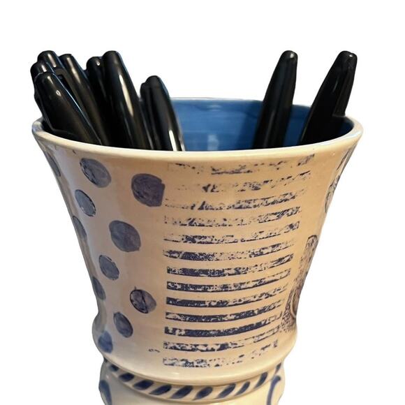 Blue & White Floral Pottery Tumbler, Makeup Brush Holder/Leaves-PolkDots - Picture 16 of 17